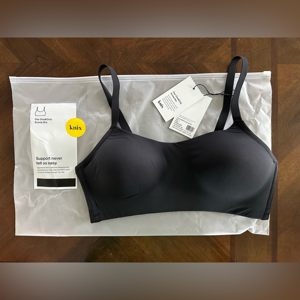 NWT Knix Women's The One & Only Scoop Bra Black Size Large fits 36A 36B 36C